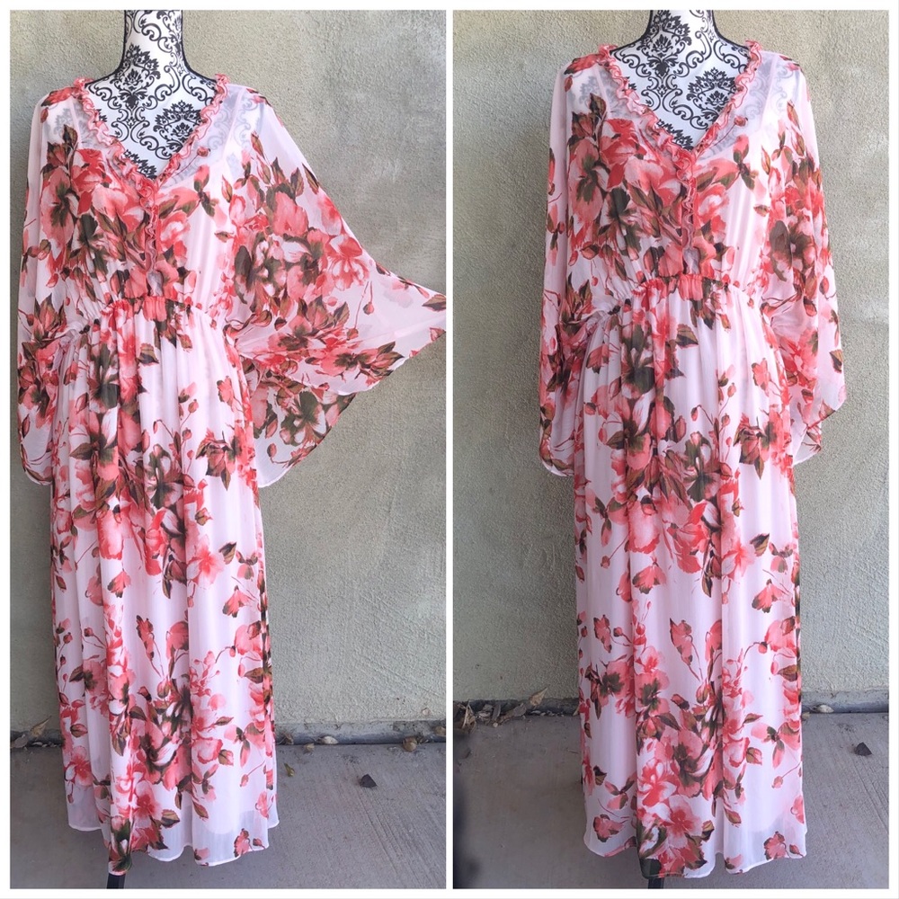 NWOT Curations Floral Maxi Dress